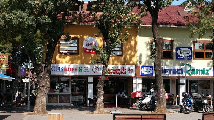 Onur Büfe Levent Çarşı No33 /a