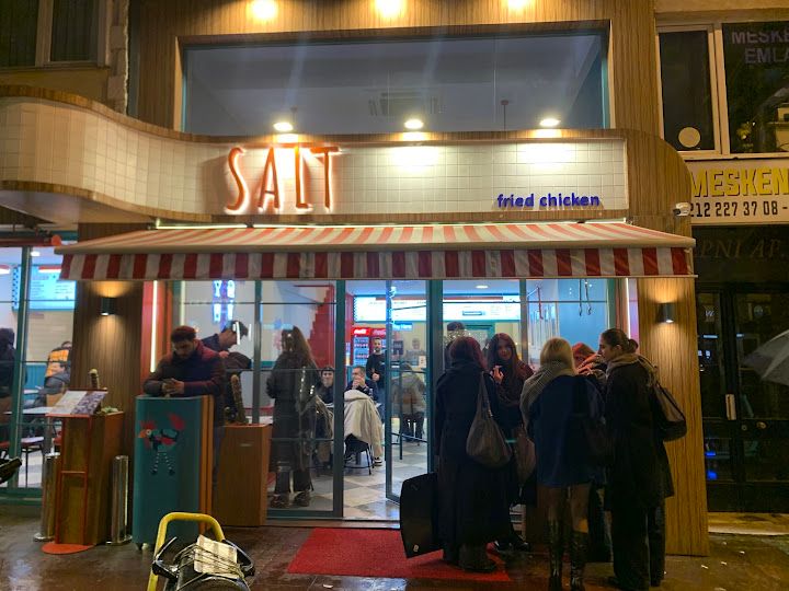 Salt Fried Chicken Akaretler