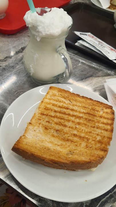 Susurluk Tost Ve Ayran Evi