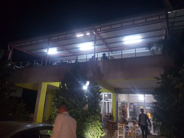 Ova Gazinosu İçkili Eglençe Yeri
