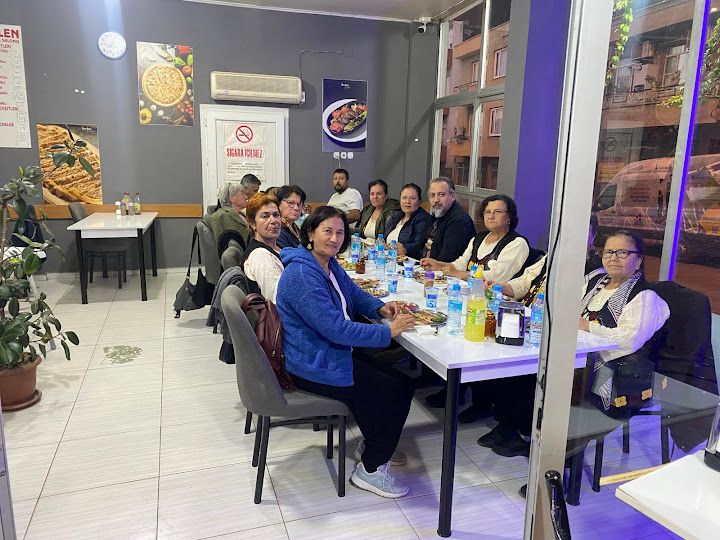 Sevilen pide pizza çorba salonu