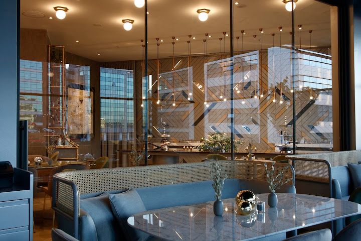Five O'clock Kitchen