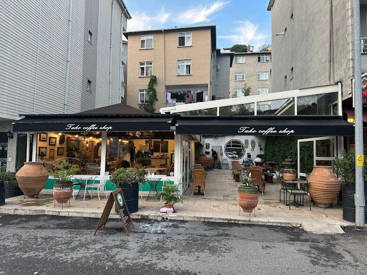 Tako Coffee Shop