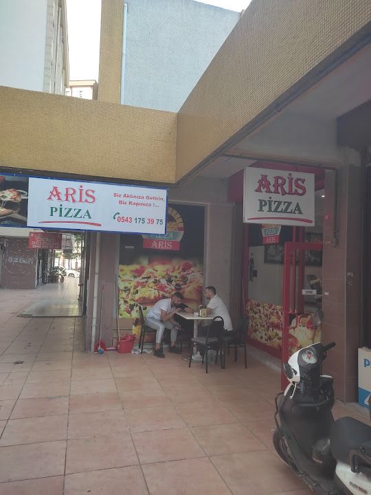 Aris Pizza