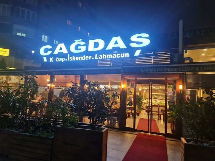 Çağdaş İskender Kebap Lahmacun
