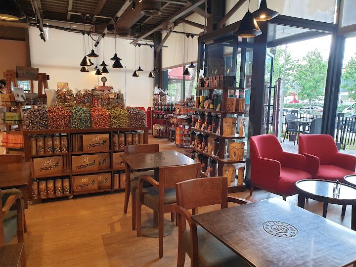 Kahve Dünyası - Beylikdüzü Cumhuriyet Caddesi