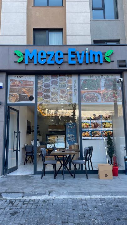 Meze Evim