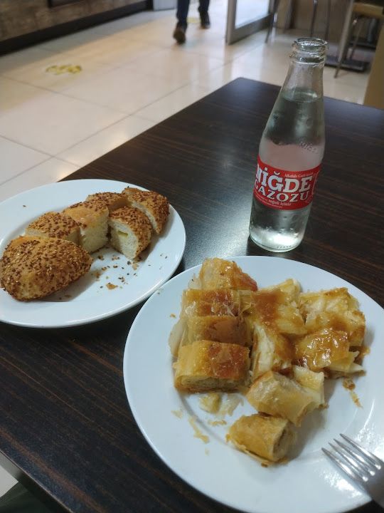Öz Gözde Börek & Ev Yemekleri