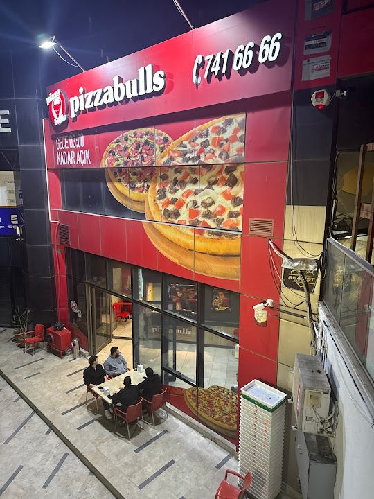 Pizzabulls Esenyurt