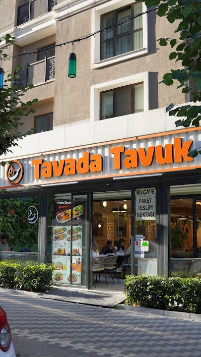 Tavada Tavuk Metrohome / Bigye