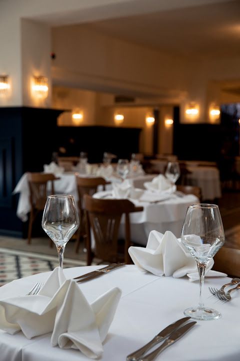 1931 Fischer Restaurant & Bar