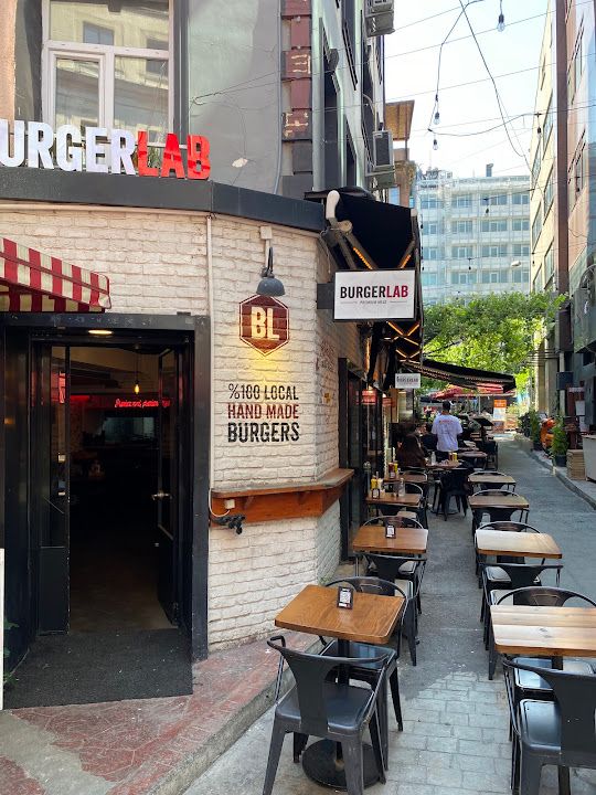 BURGERLAB KARAKÖY