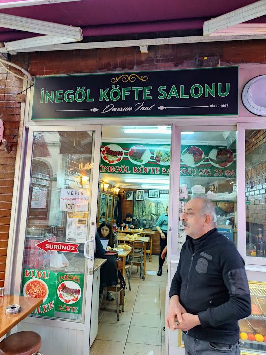 Bursa İnegöl Köfte Salonu