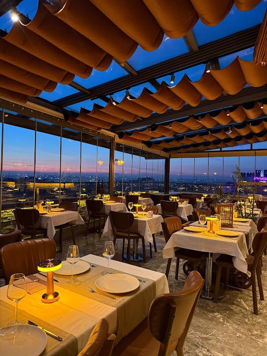 Ceo Rooftop Restaurant & Bar