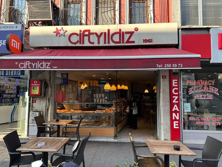 Çift Yıldız Pastanesi