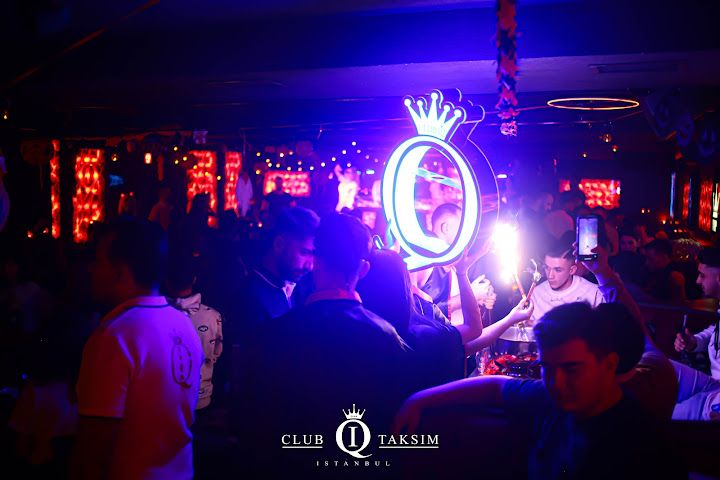 CLUB IQ