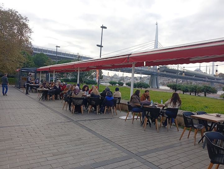 Dosthane Cafe Restorant