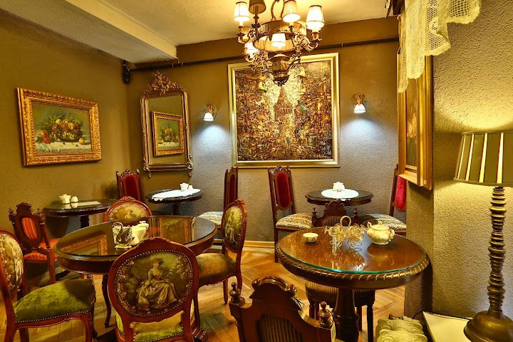 Faik Pasha Cafe Cukurcuma Beyoglu