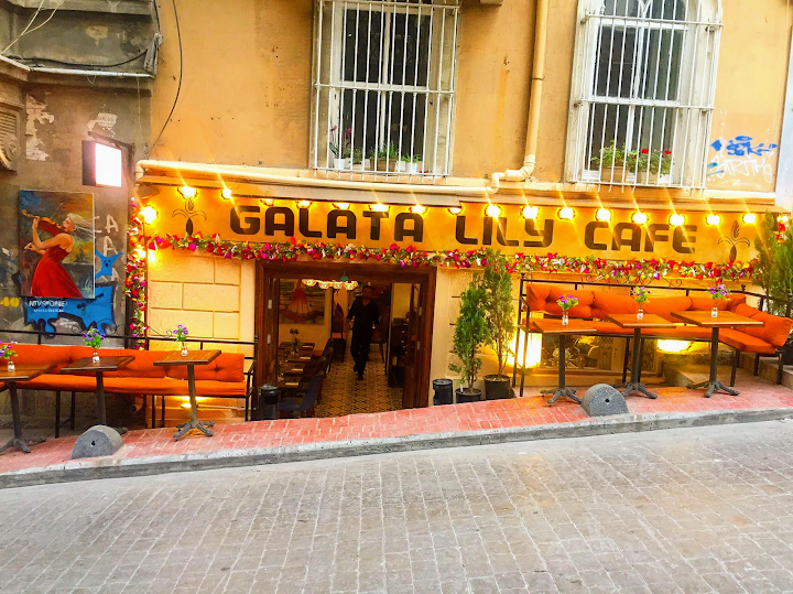 Galata Lily Cafe Restaurant