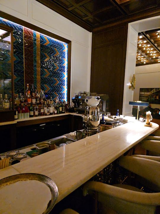 Gowden Club Cigar Lounge
