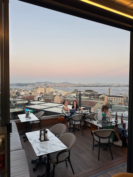 Hi italia Pasta Restaurant & Rooftop