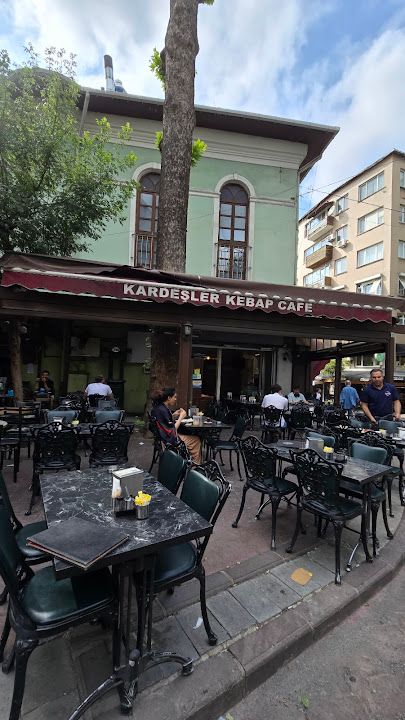 Kardeşler Kebap & Cafe Cihangir - Istanbul
