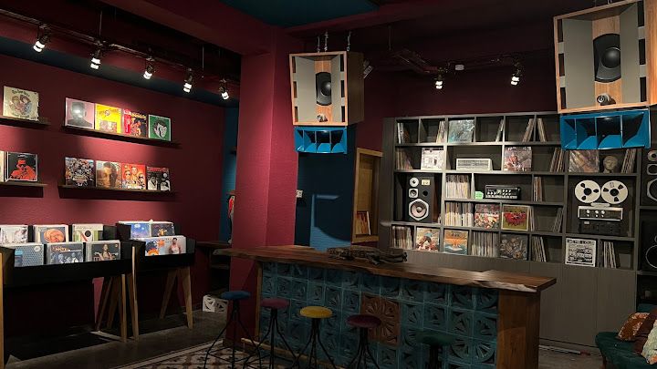 Mana Social Club