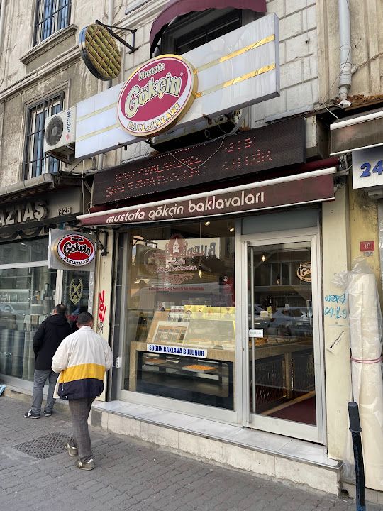 Mustafa Gökçin Baklavaları Karaköy Şubesi