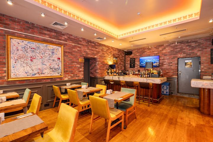 Pera Tulip Cafe & Restaurant