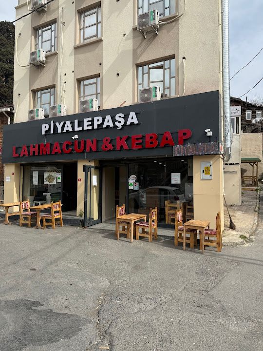 Piyalepaşa Lahmacun Kebap