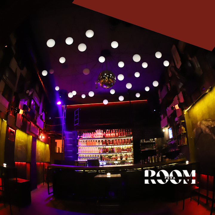 Room Pera