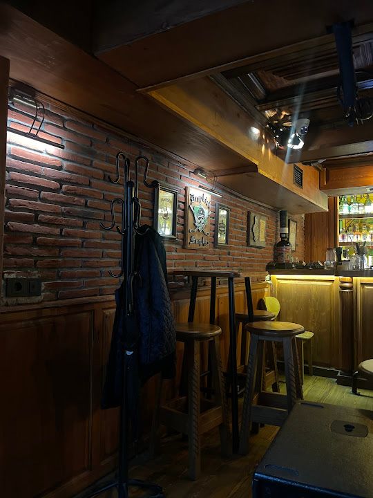 Stout Irish Pub
