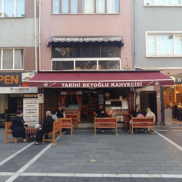 Tarihi Beyoğlu Kahvecisi
