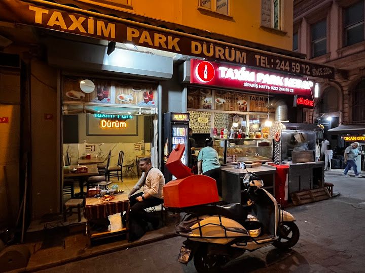 Taxim Park Dürüm