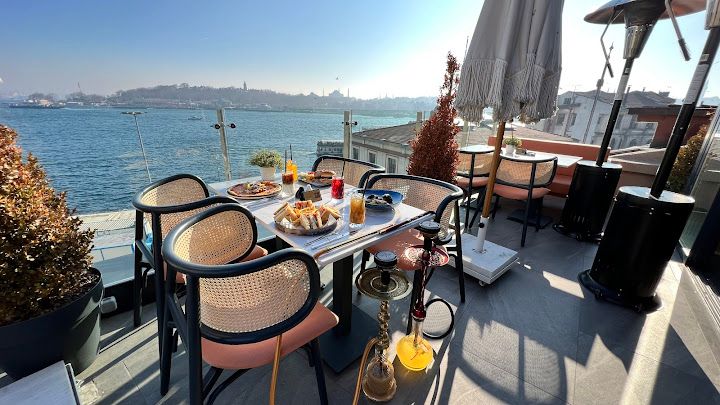 The Hezar Karaköy