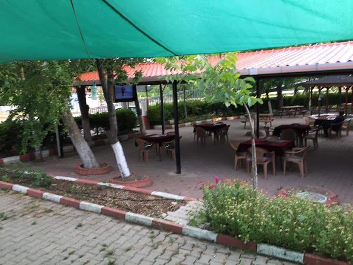 Sinekçi Aile Çay Bahçesi