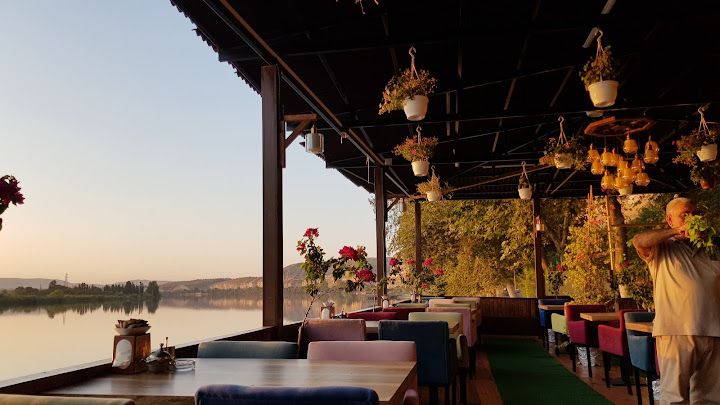 Şahane Et Ve Balık Lokantası