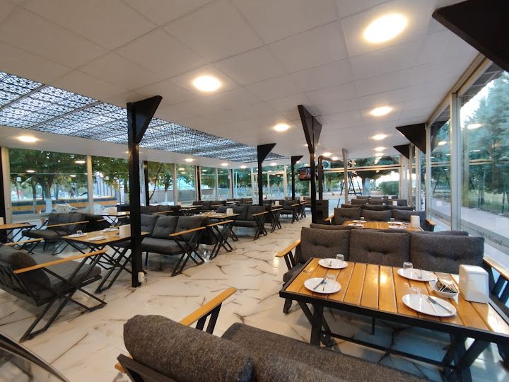 Saray Cafe Künefe