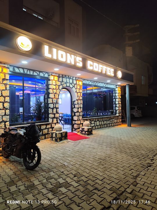 LION'S COFFEE