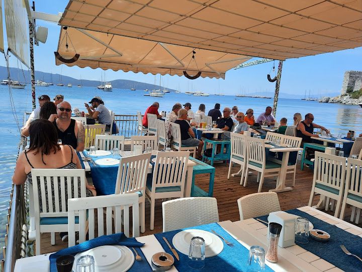 Blanca Restaurant