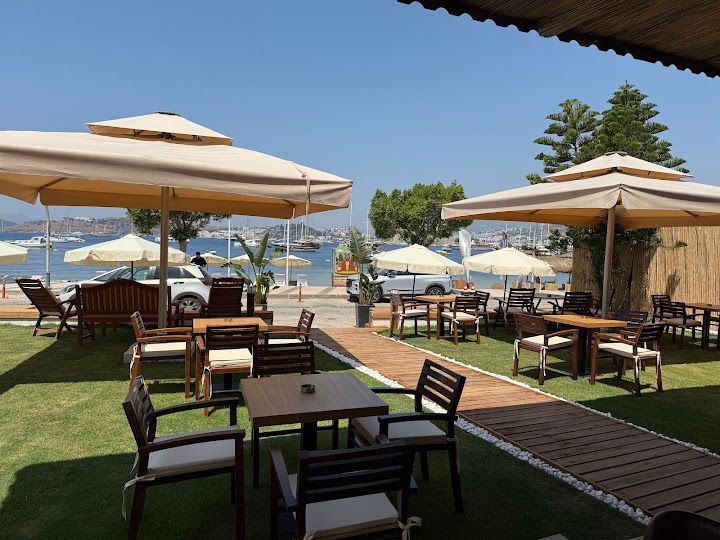 Dor Cafe And Restaurant