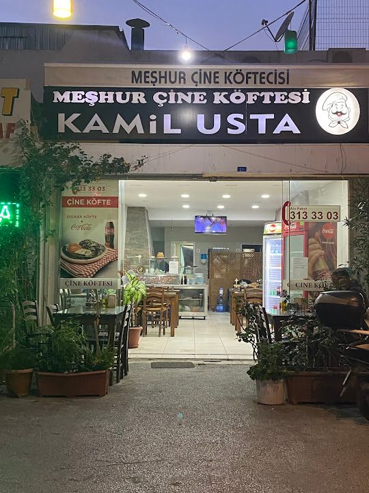 Meşhur Çine Köftecisi (Kamil Usta)