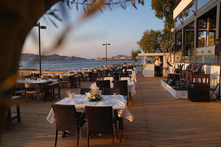 Mynos Restaurant