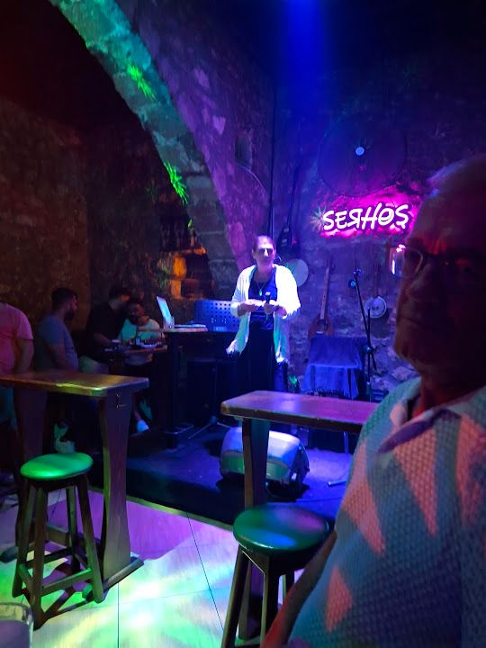 Serhoş Club