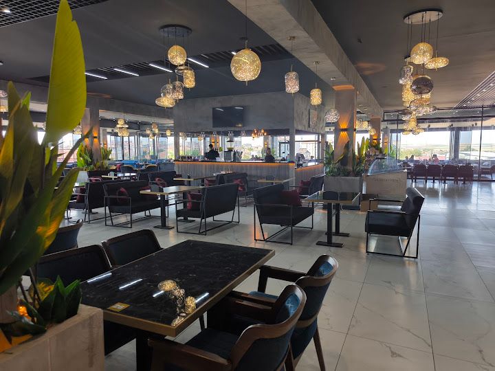 Vitrin Cafe Restoran
