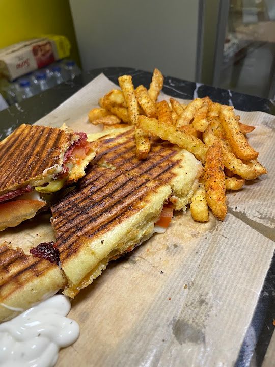 Bi tost