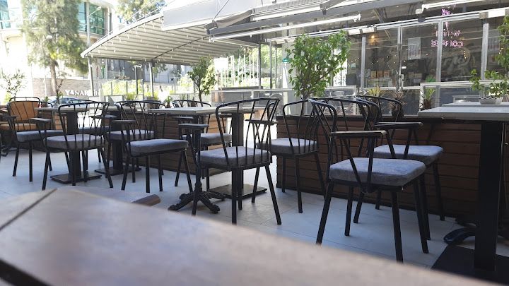 Chia Coffee Bakery