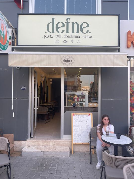 Defne Pastanesi İzmir