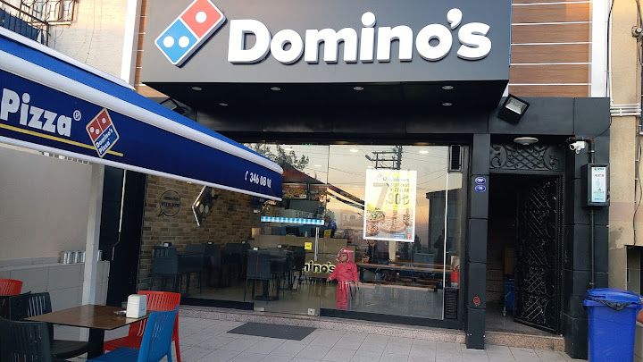 Domino's pizza bornova atatürk