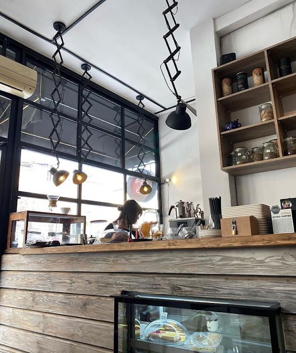 Early Coffee & Roastery